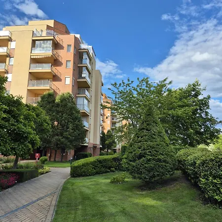 Galerius Garagent Apartment *