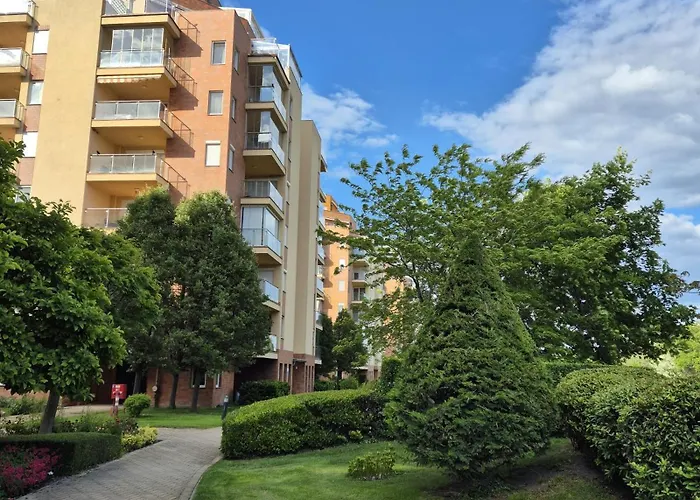 Galerius Garagent דירה *