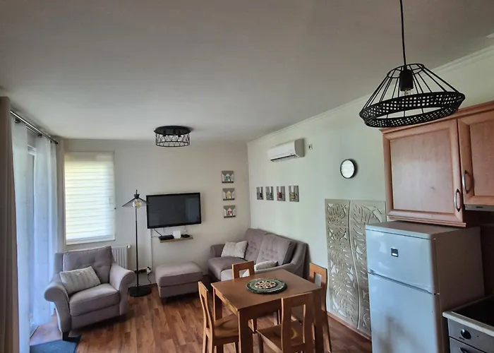 Galerius Garagent דירה שיופוק