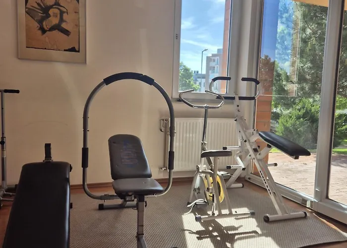 Galerius Garagent דירה *